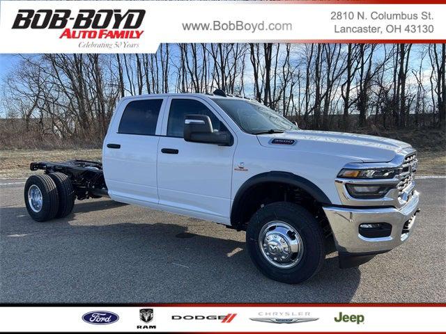 2026 RAM Ram 3500 Chassis Cab RAM 3500 TRADESMAN CREW CAB CHASSIS 4X4 60 CA 2026 RAM Ram 3500 Chassis Cab RAM 3500 TRADESMAN CREW CAB CHASSIS 4X4 60 CA