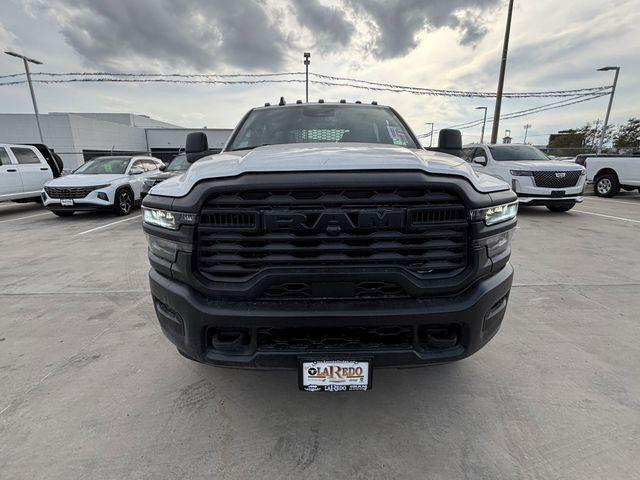 2026 RAM Ram 3500 Chassis Cab RAM 3500 TRADESMAN CREW CAB CHASSIS 4X4 60 CA