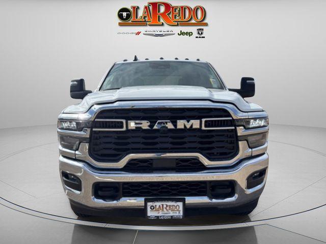 2026 RAM Ram 3500 Chassis Cab RAM 3500 TRADESMAN CREW CAB CHASSIS 4X4 60 CA