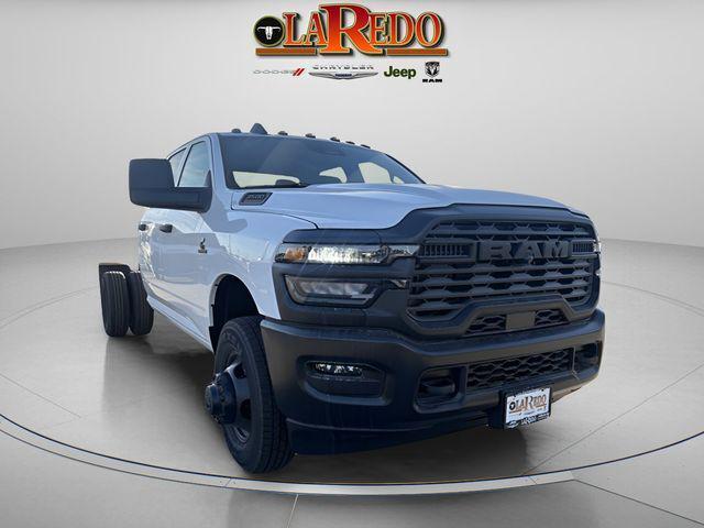 2026 RAM Ram 3500 Chassis Cab RAM 3500 TRADESMAN CREW CAB CHASSIS 4X4 60 CA