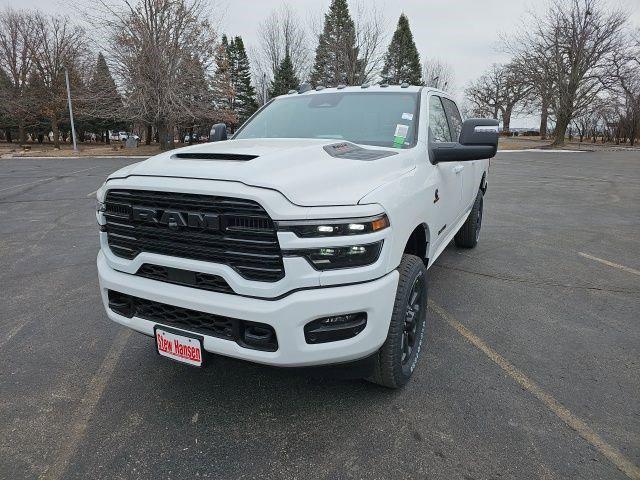 2026 RAM Ram 3500 RAM 3500 LARAMIE CREW CAB 4X4 64 BOX