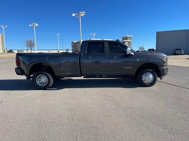 2026 Ram 3500 Laramie Crew Cab 4x4 8' Box