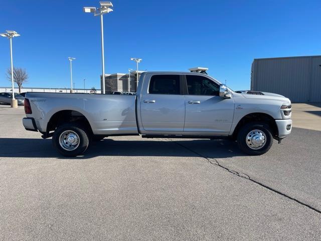 2026 Ram 3500 Laramie Crew Cab 4x4 8' Box