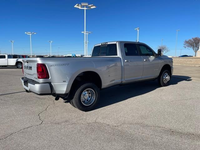 2026 Ram 3500 Laramie Crew Cab 4x4 8' Box