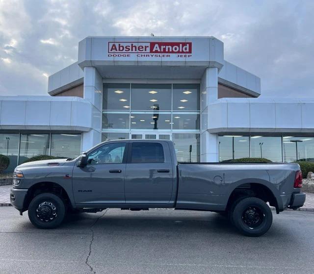 2026 RAM Ram 3500 RAM 3500 BIG HORN CREW CAB 4X4 8 BOX