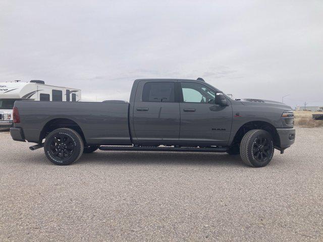 2026 RAM Ram 3500 RAM 3500 LARAMIE CREW CAB 4X4 8 BOX