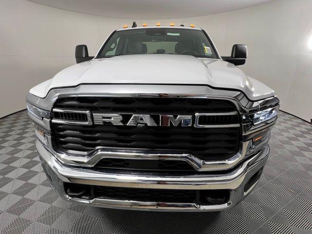 2026 RAM Ram 2500 RAM 2500 TRADESMAN CREW CAB 4X4 8 BOX