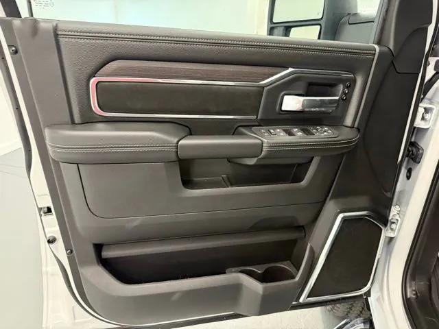 2026 Ram 2500 Laramie Crew Cab 4x4 64 Box