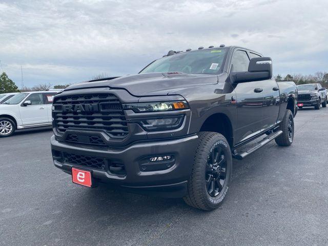 2026 RAM Ram 2500 RAM 2500 BLACK EXPRESS CREW CAB 4X4 64 BOX