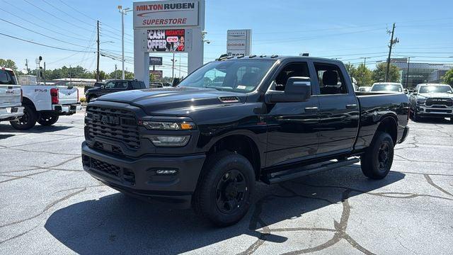 2026 RAM 2500 RAM 2500 TRADESMAN CREW CAB 4X4 64 BOX