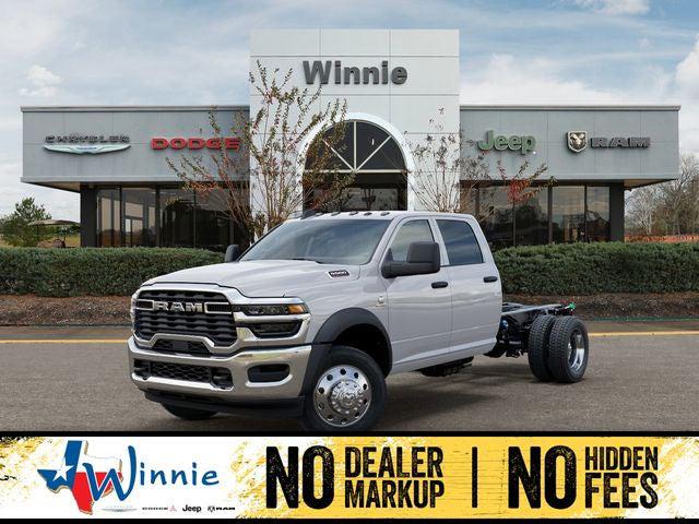 2026 RAM Ram 5500 Chassis Cab RAM 5500 TRADESMAN CHASSIS CREW CAB 4X4 60 CA