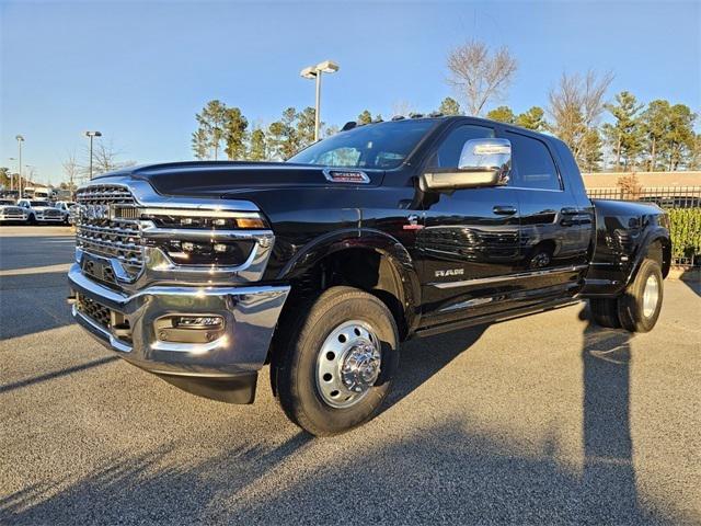 2026 RAM Ram 3500 RAM 3500 LIMITED MEGA CAB 4X4 64 BOX