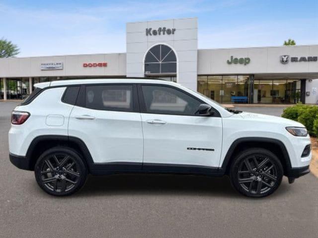 2026 Jeep Compass Latitude Altitude