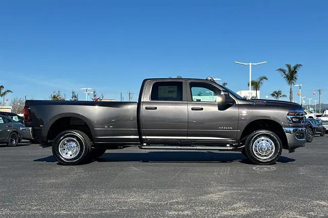 2026 RAM Ram 3500 RAM 3500 BIG HORN CREW CAB 4X4 8 BOX