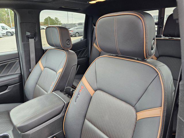 2023 GMC Canyon 4WD Crew Cab Short Box AT4