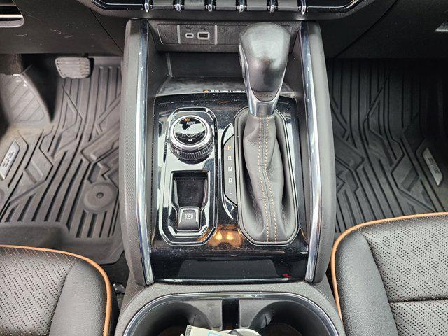 2023 GMC Canyon 4WD Crew Cab Short Box AT4