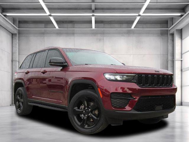 2023 Jeep Grand Cherokee Altitude 4x4