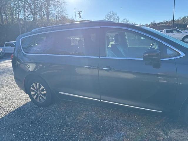 2020 Chrysler Pacifica Touring L Plus