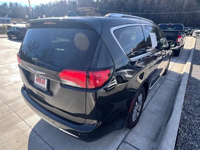 2020 Chrysler Pacifica Touring L Plus