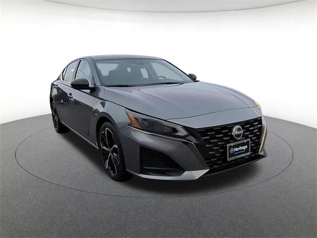2023 Nissan Altima SR FWD 2023 Nissan Altima SR FWD