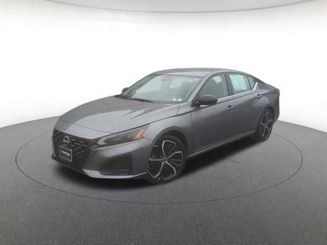 2023 Nissan Altima SR FWD