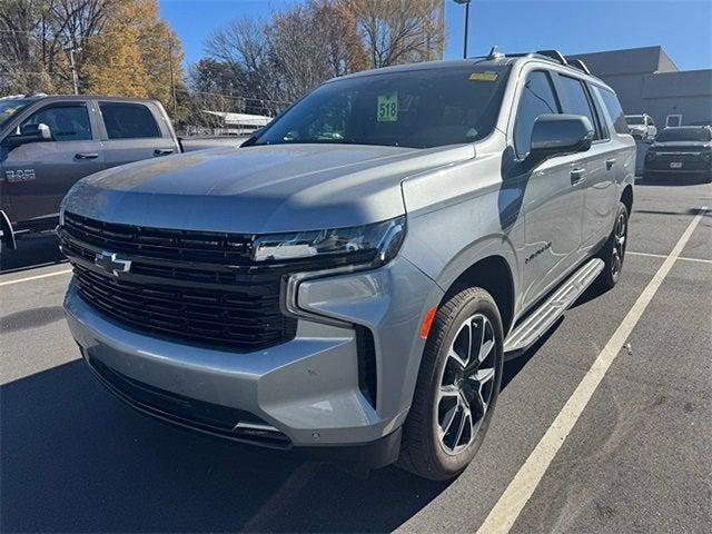 2024 Chevrolet Suburban 4WD RST