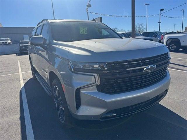 2024 Chevrolet Suburban 4WD RST