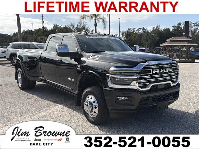 2025 RAM 3500 Limited Longhorn Crew Cab 4x4 8 Box