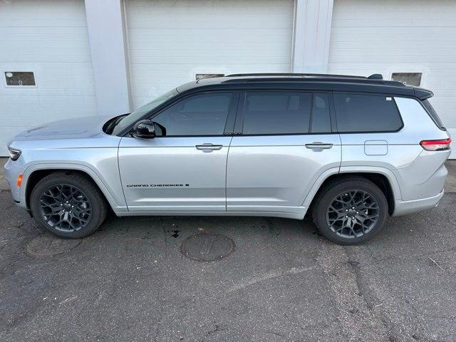 2025 Jeep Grand Cherokee L Summit Reserve 4x4