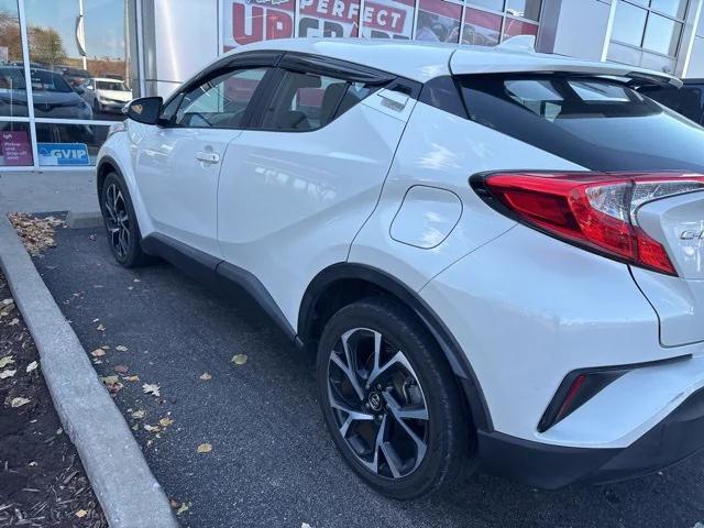 2019 Toyota C-HR XLE 2019 Toyota C-HR XLE