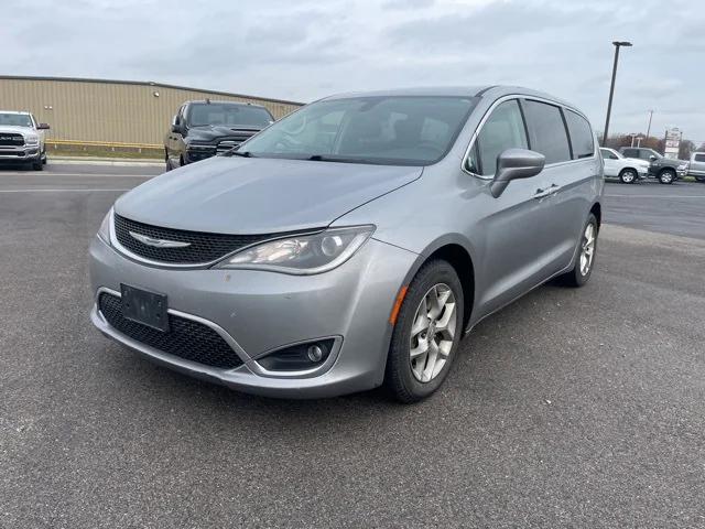 2020 Chrysler Pacifica Touring 2020 Chrysler Pacifica Touring