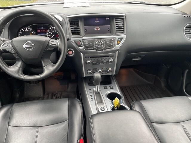 2020 Nissan Pathfinder SL 4WD