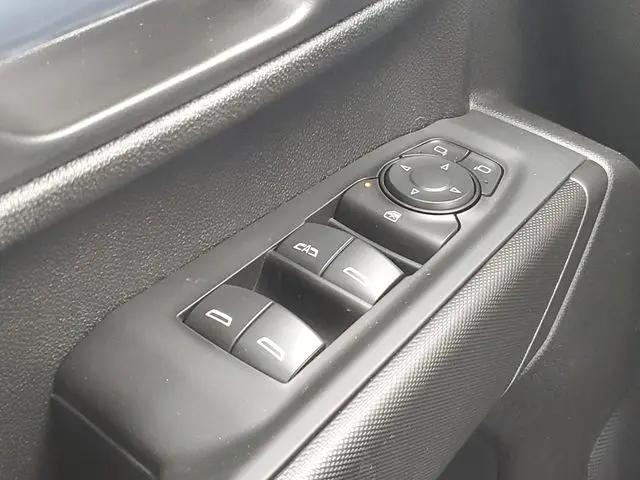 2026 GMC Sierra 2500HD Crew Cab, Standard Bed, Pro, 4WD