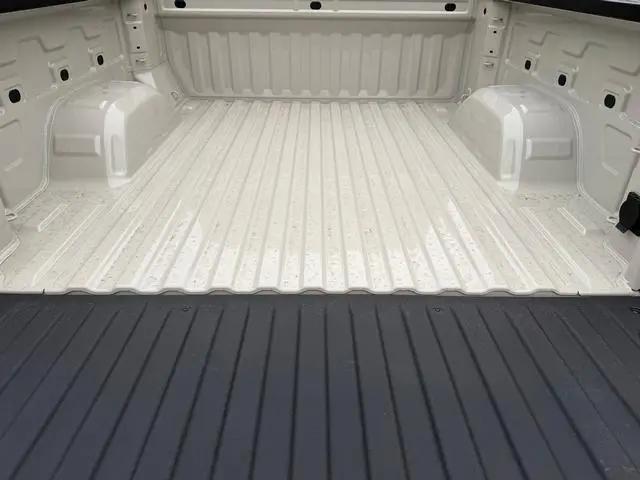 2026 Chevrolet Silverado 1500 4WD Crew Cab Short Bed Custom Trail Boss