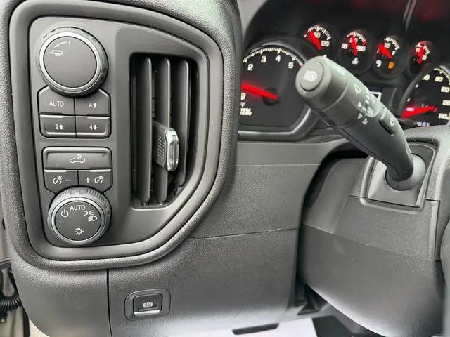 2026 Chevrolet Silverado 1500 4WD Crew Cab Short Bed Custom Trail Boss