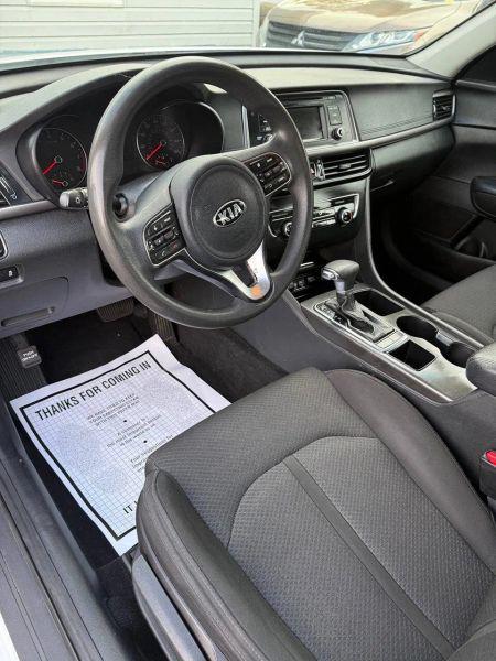 2017 Kia Optima LX