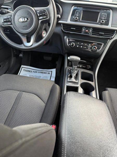 2017 Kia Optima LX