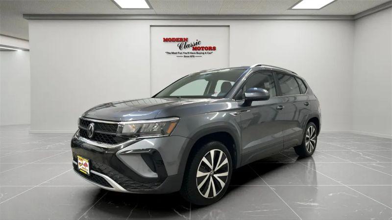 2024 Volkswagen Taos 1.5T SE