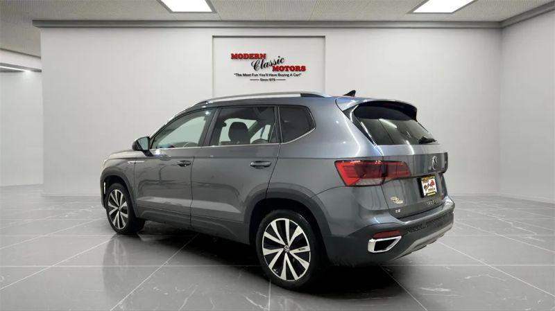 2024 Volkswagen Taos 1.5T SE