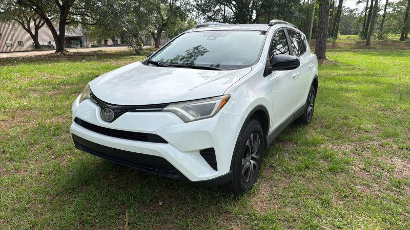 2018 Toyota RAV4 LE for sale in Tallahassee, FL