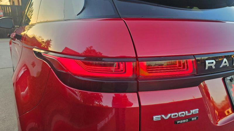 2020 Land Rover Range Rover Evoque SE