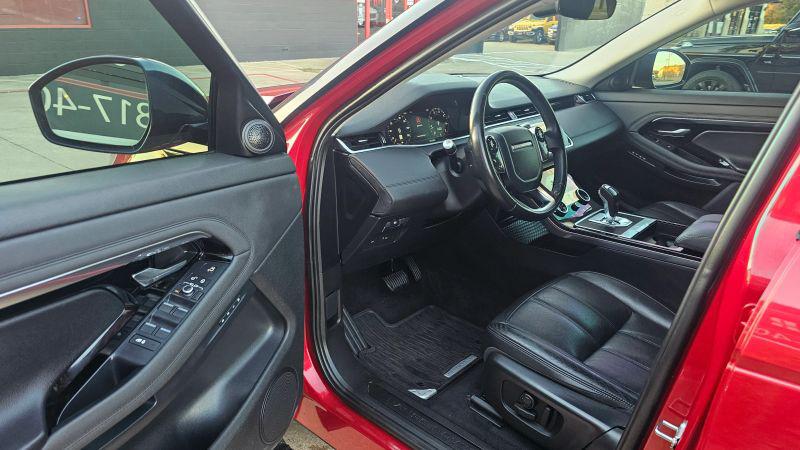 2020 Land Rover Range Rover Evoque SE