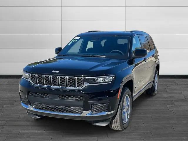 2025 Jeep Grand Cherokee L Laredo X 4x4