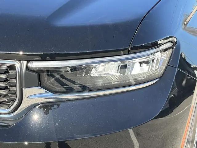 2025 Jeep Grand Cherokee L Laredo X 4x4