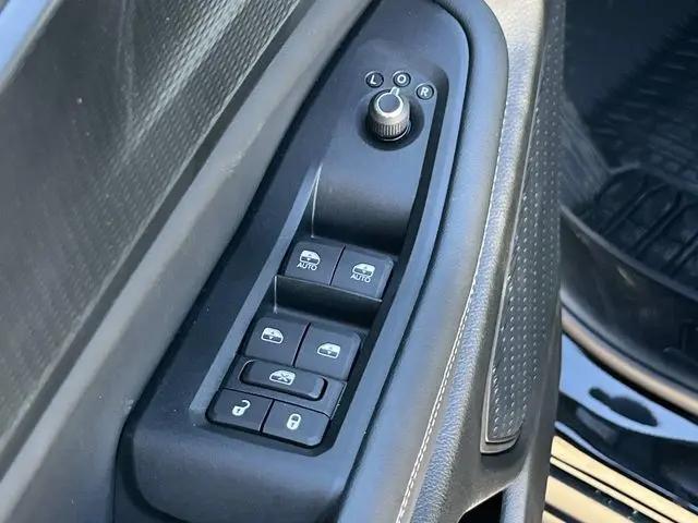 2025 Jeep Grand Cherokee L Laredo X 4x4
