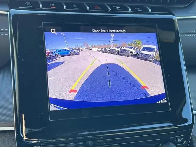 2025 Jeep Grand Cherokee L Laredo X 4x4
