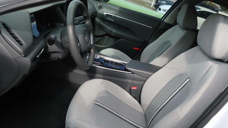 2022 Hyundai Sonata SE