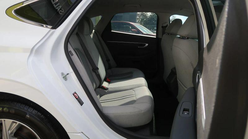 2022 Hyundai Sonata SE