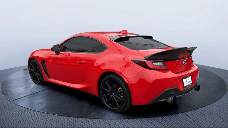2024 Toyota GR86 Premium