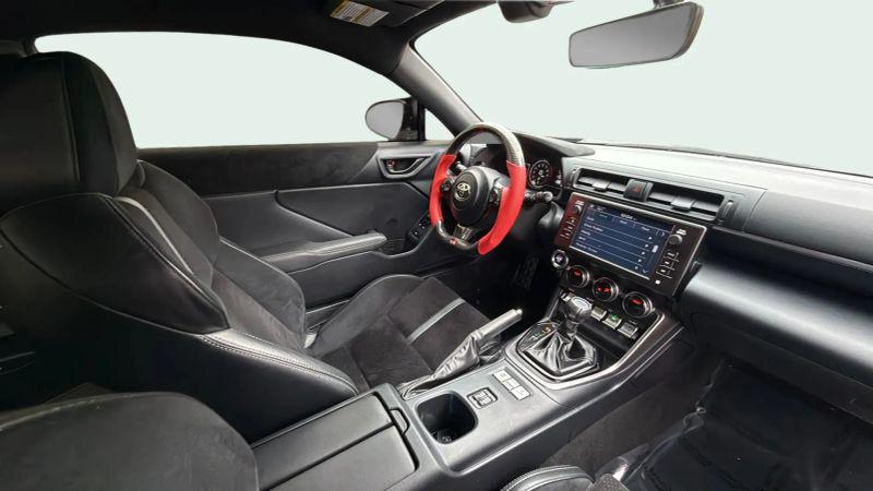 2024 Toyota GR86 Premium
